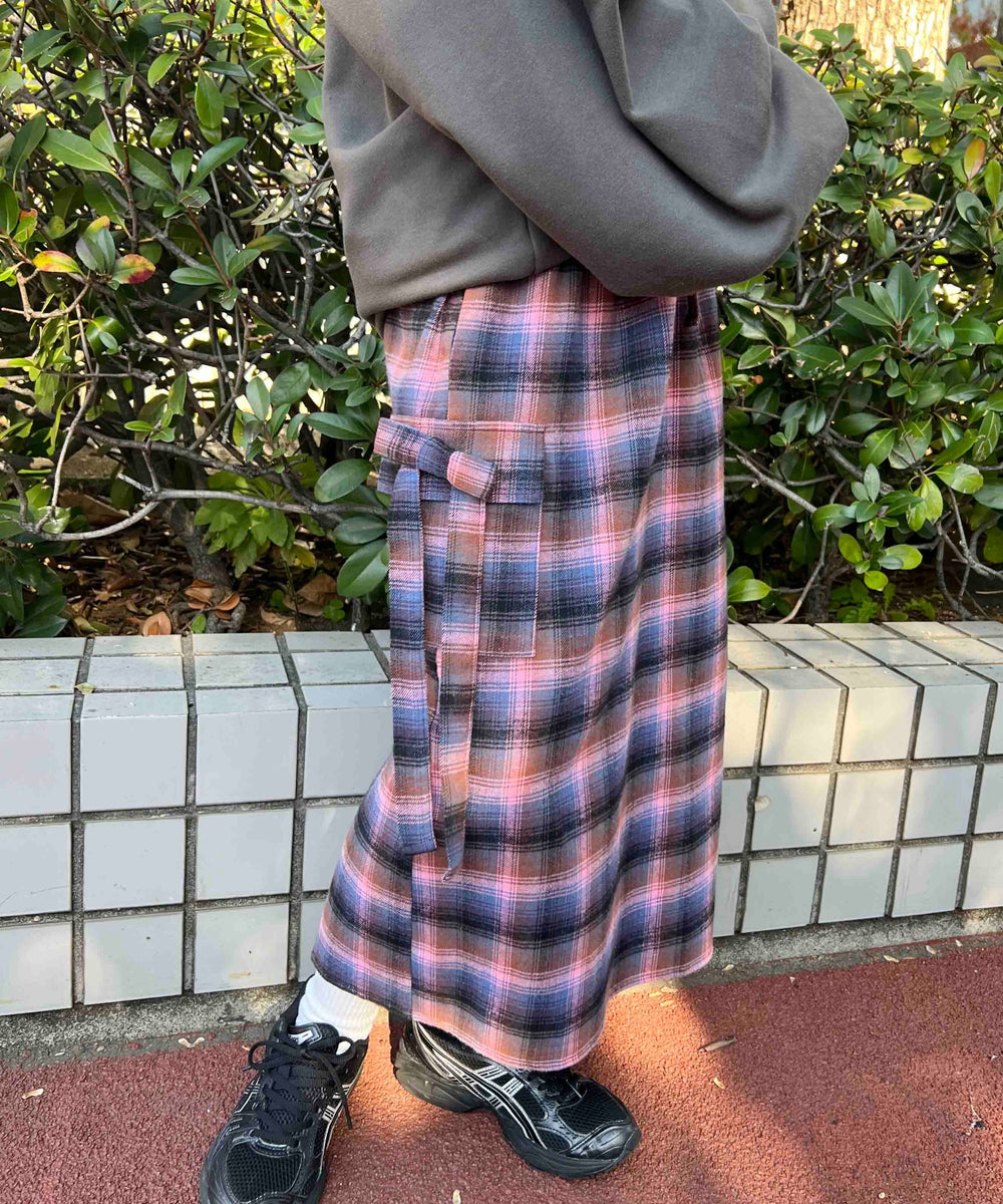 チェックカーゴロングスカート