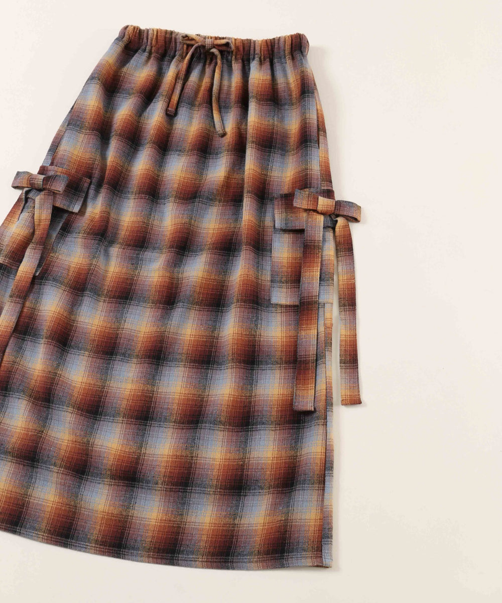 チェックカーゴロングスカート