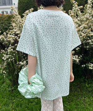 フラワー柄ビッグTシャツ