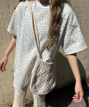 フラワー柄ビッグTシャツ