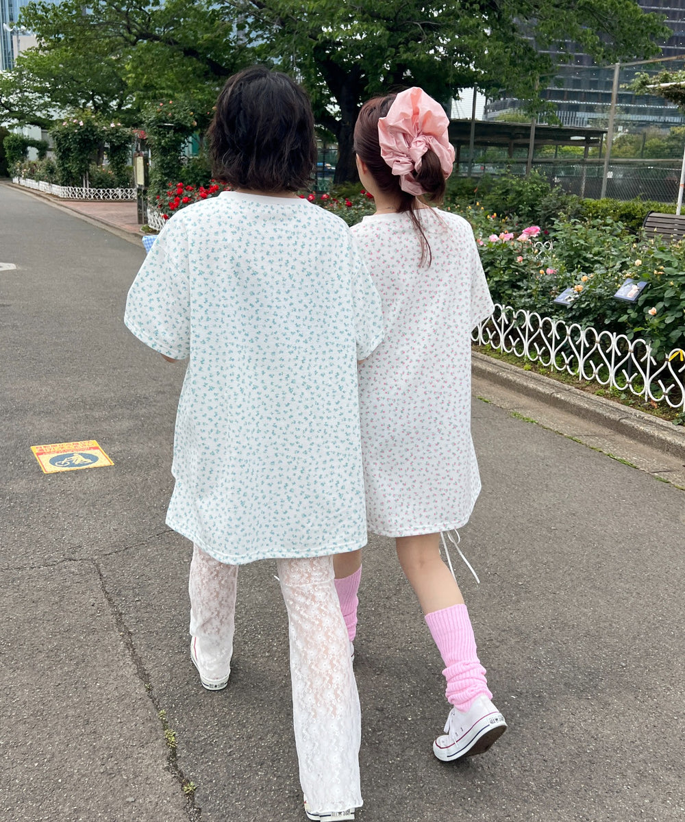 フラワー柄ビッグTシャツ