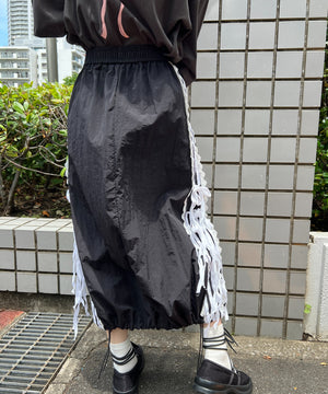 リボンラインナイロンロングスカート