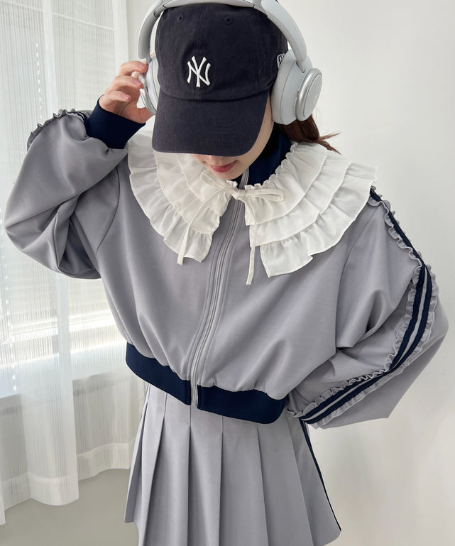 グレー モデル：160㎝ F着用