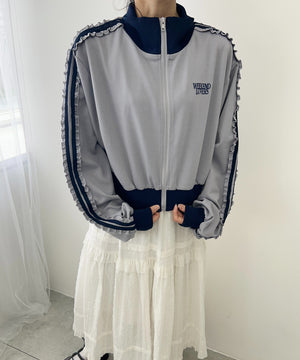 グレー モデル：152㎝ F着用