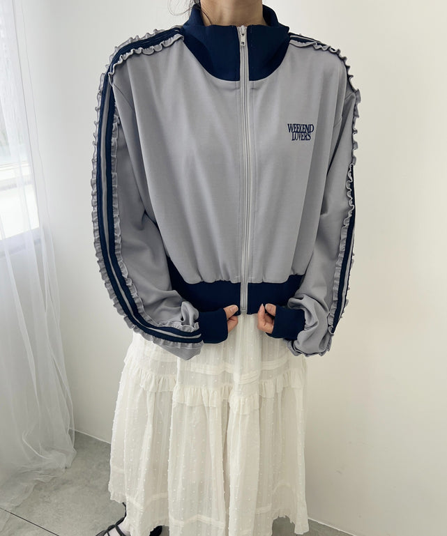 グレー モデル：152㎝ F着用