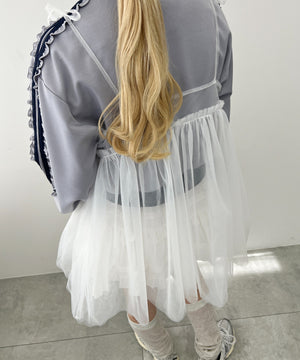 ホワイト モデル：160㎝ F着用