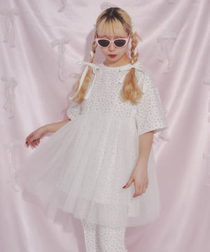 ホワイト モデル：160㎝ F着用