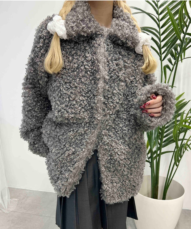 グレー モデル：160㎝ F着用