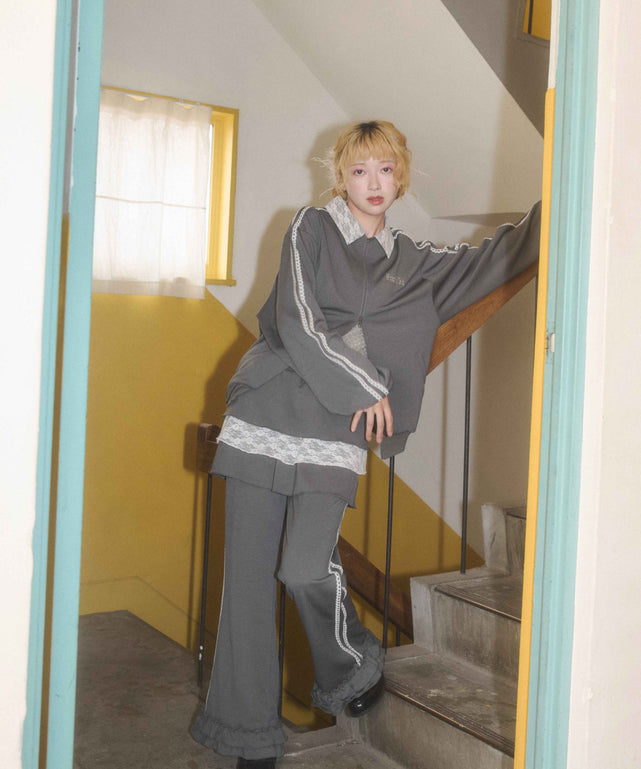 グレー モデル：162㎝ F着用