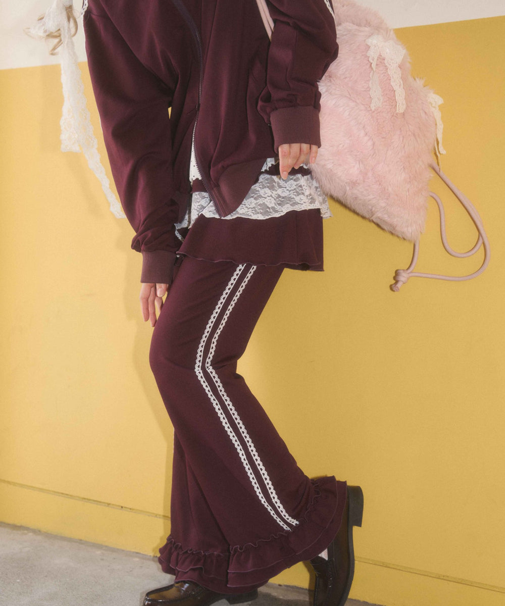 ブラウン モデル：162㎝ F着用