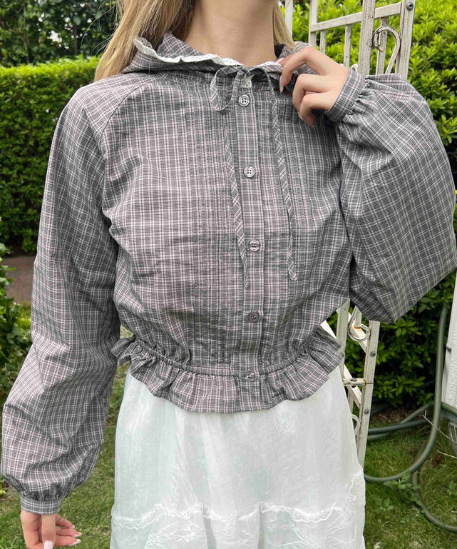 ブラウン モデル：160㎝ F着用