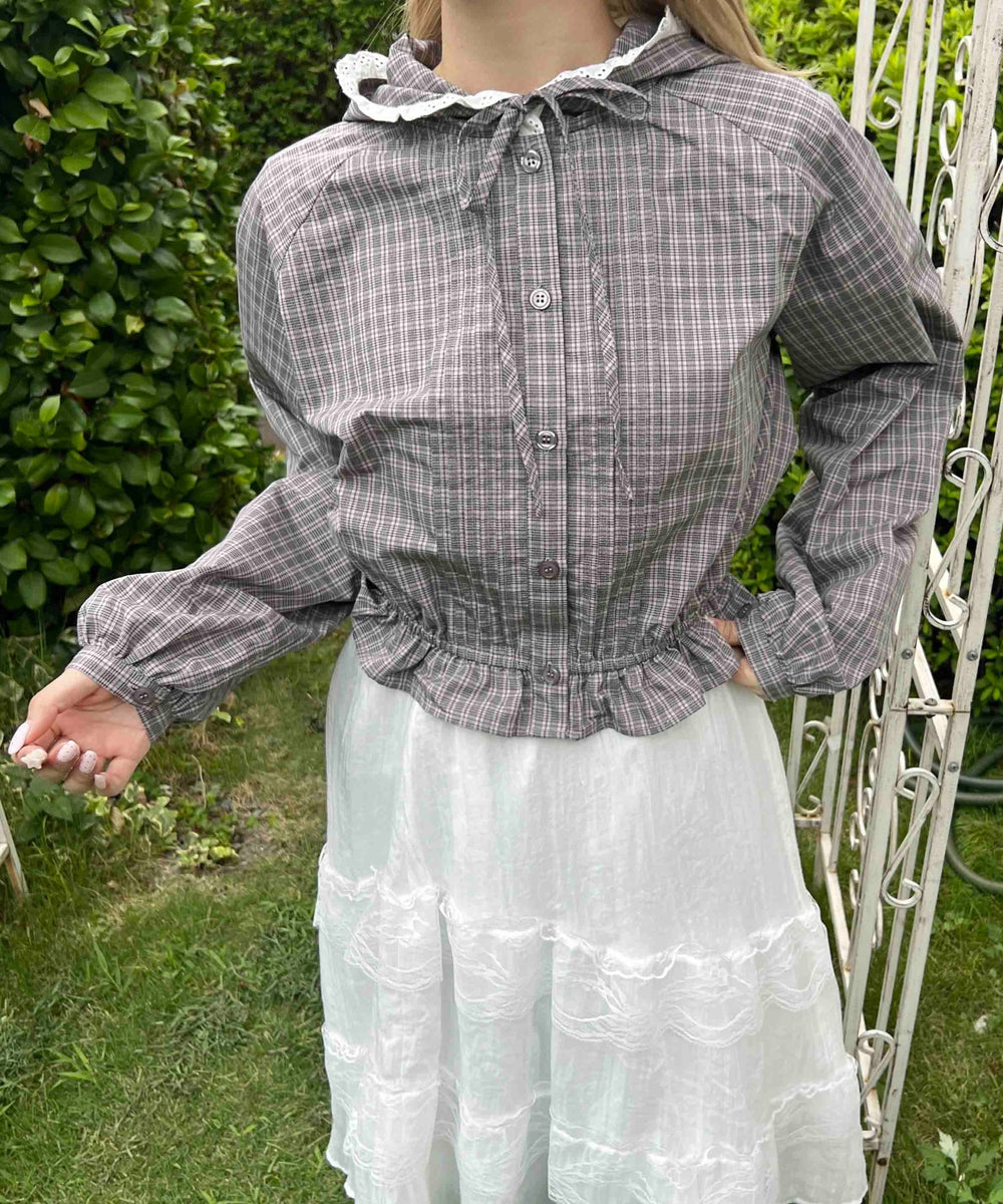 ブラウン モデル：160㎝ F着用