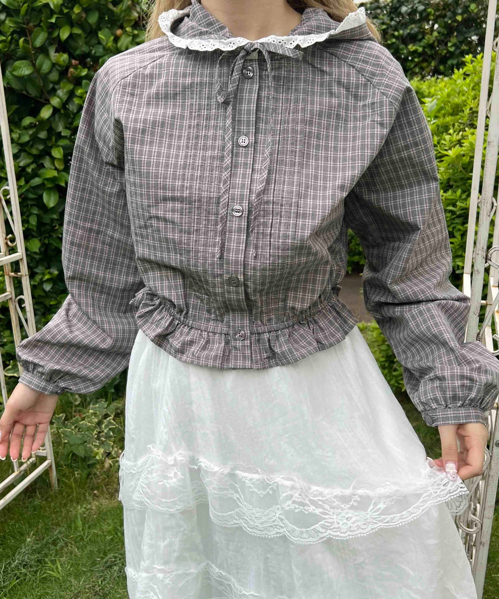 ブラウン モデル：160㎝ F着用