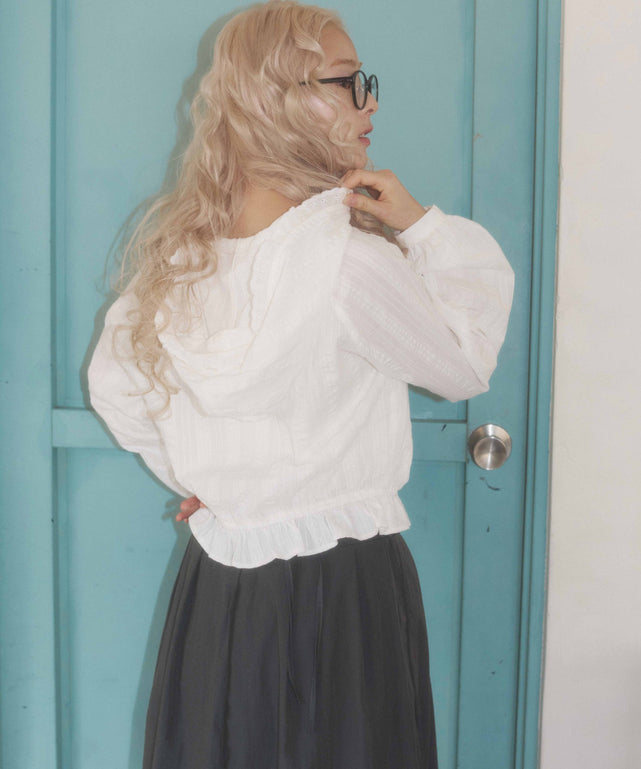 ホワイト モデル：161㎝ F着用