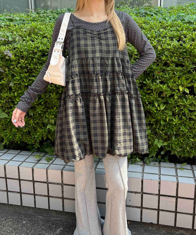 グリーン モデル：160㎝ F着用