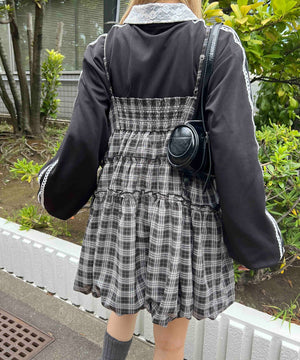 ブラック モデル：160㎝ F着用