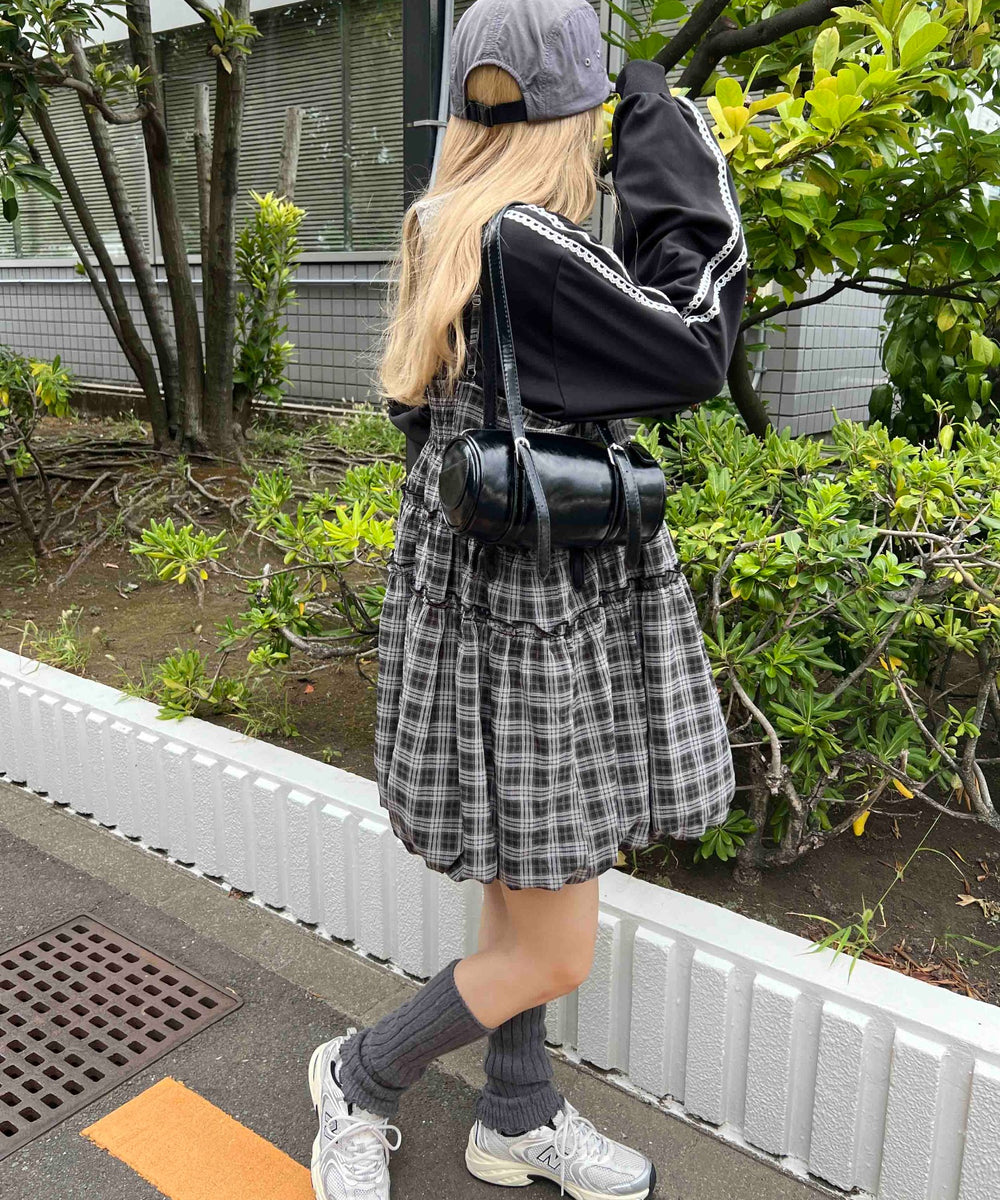 ブラック モデル：160㎝ F着用