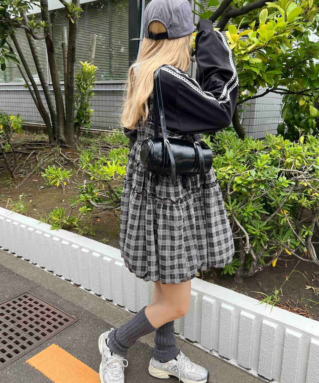 ブラック モデル：160㎝ F着用