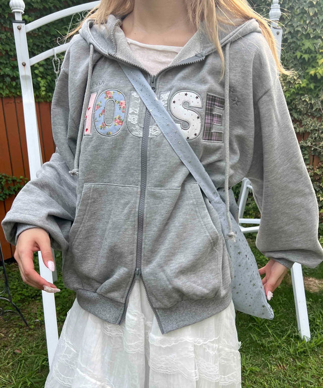 グレー モデル：160㎝ F着用