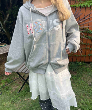 グレー モデル：160㎝ F着用