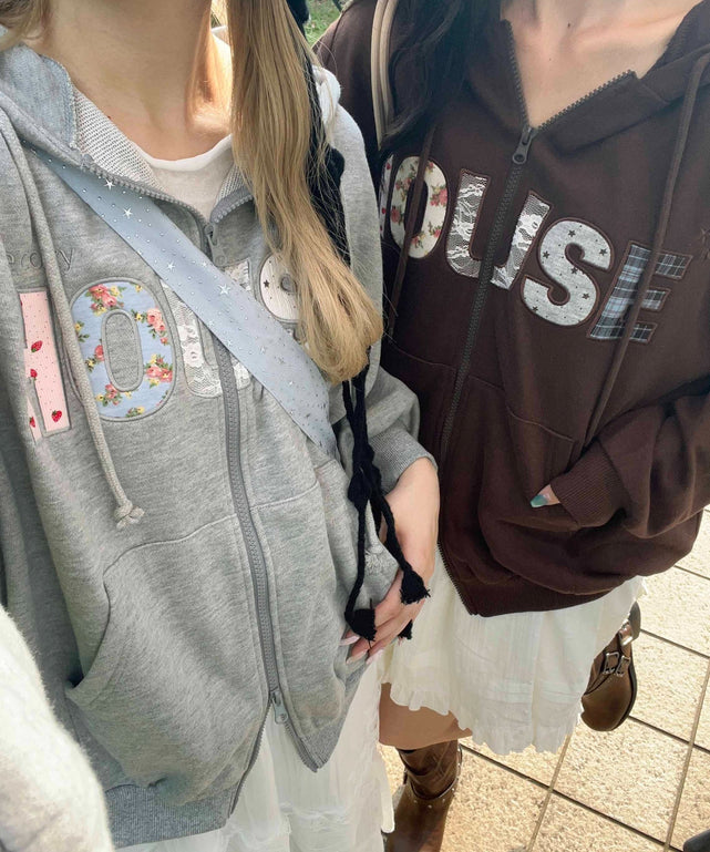 パッチワークロゴパーカー