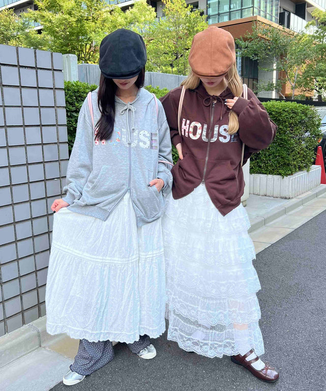 パッチワークロゴパーカー