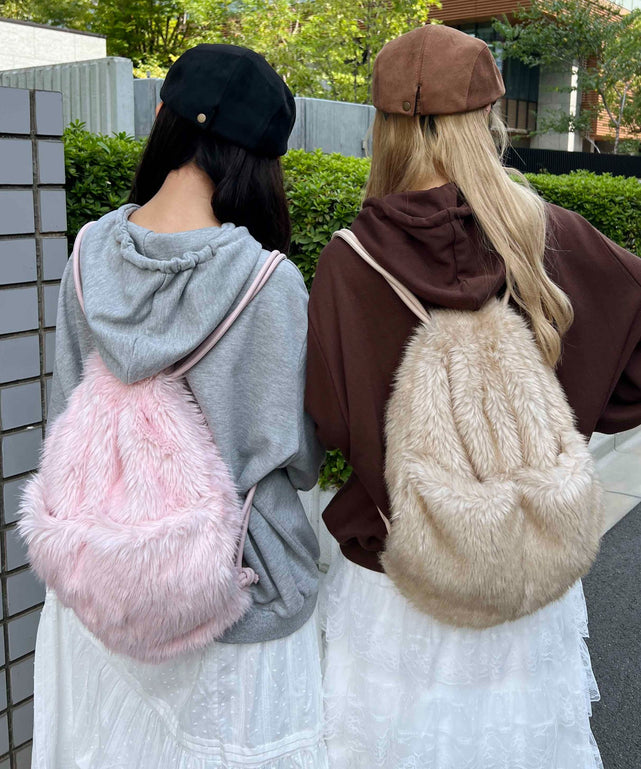 パッチワークロゴパーカー