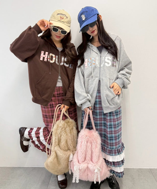 パッチワークロゴパーカー