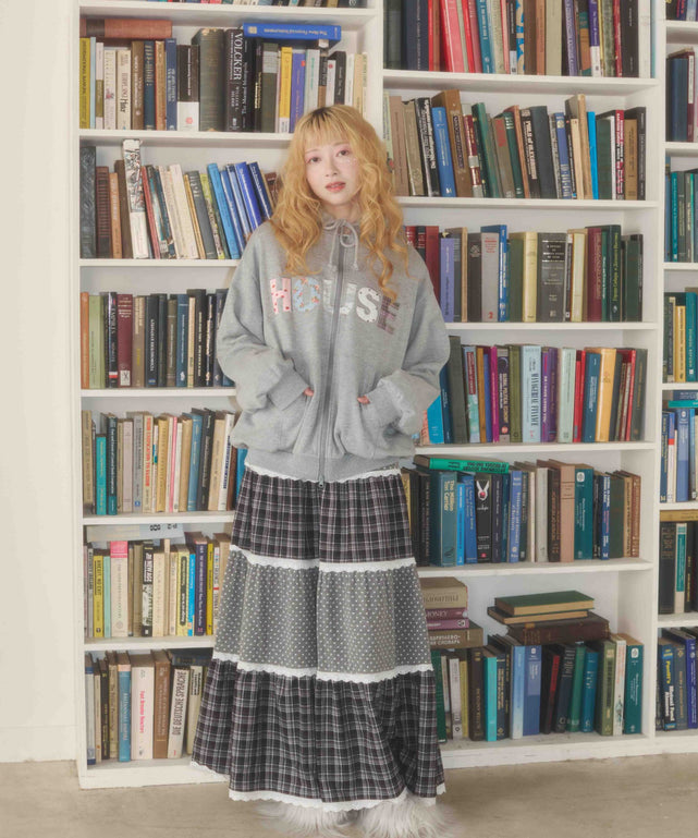 グレー モデル：161㎝ F着用