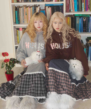 パッチワークロゴパーカー