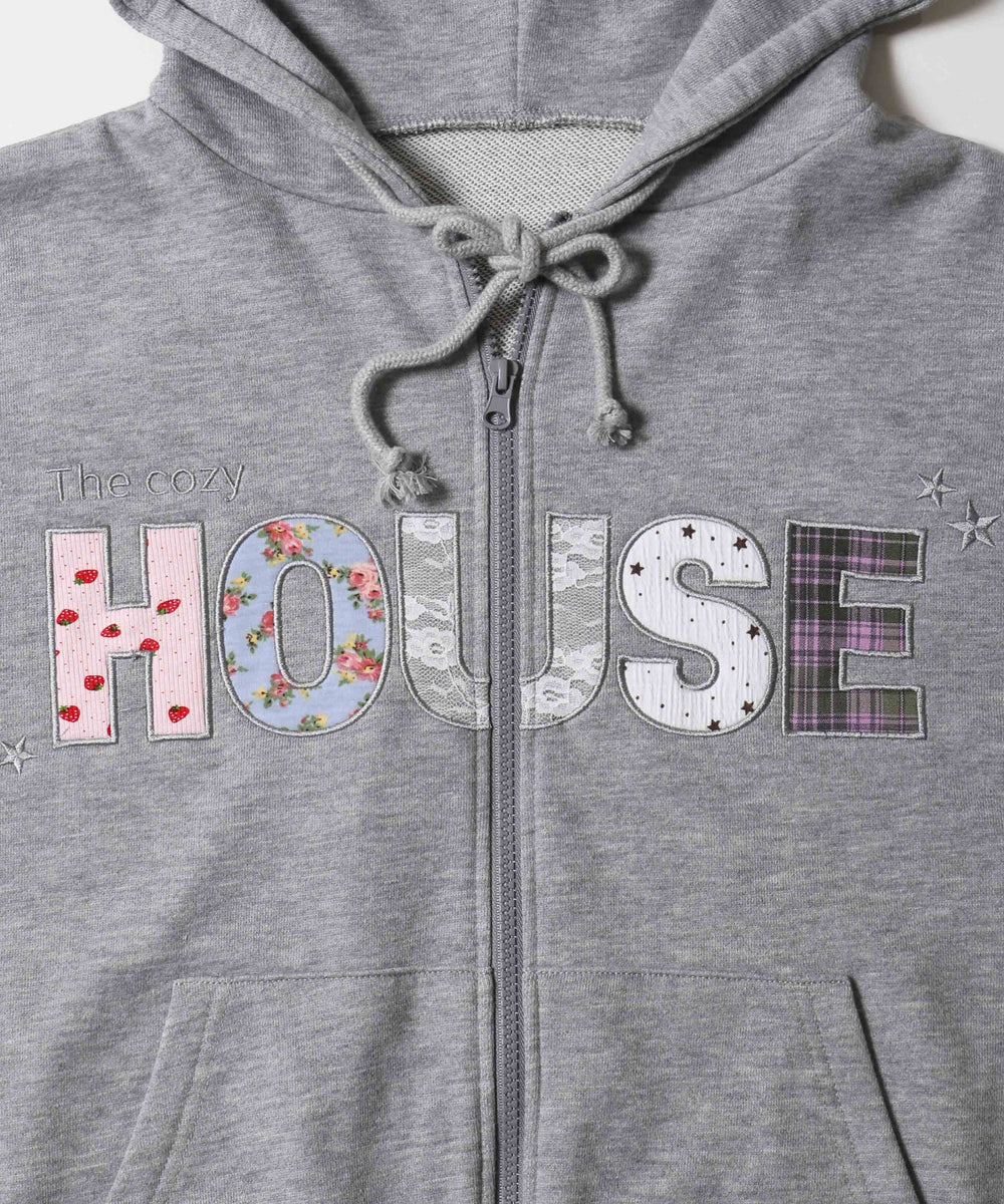 パッチワークロゴパーカー