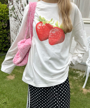 ホワイト モデル：160㎝ F着用