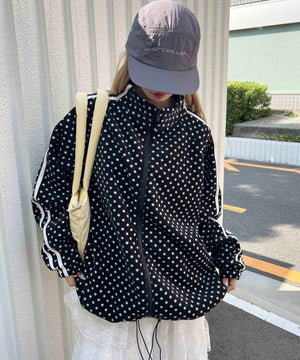 ブラック モデル：160㎝ F着用