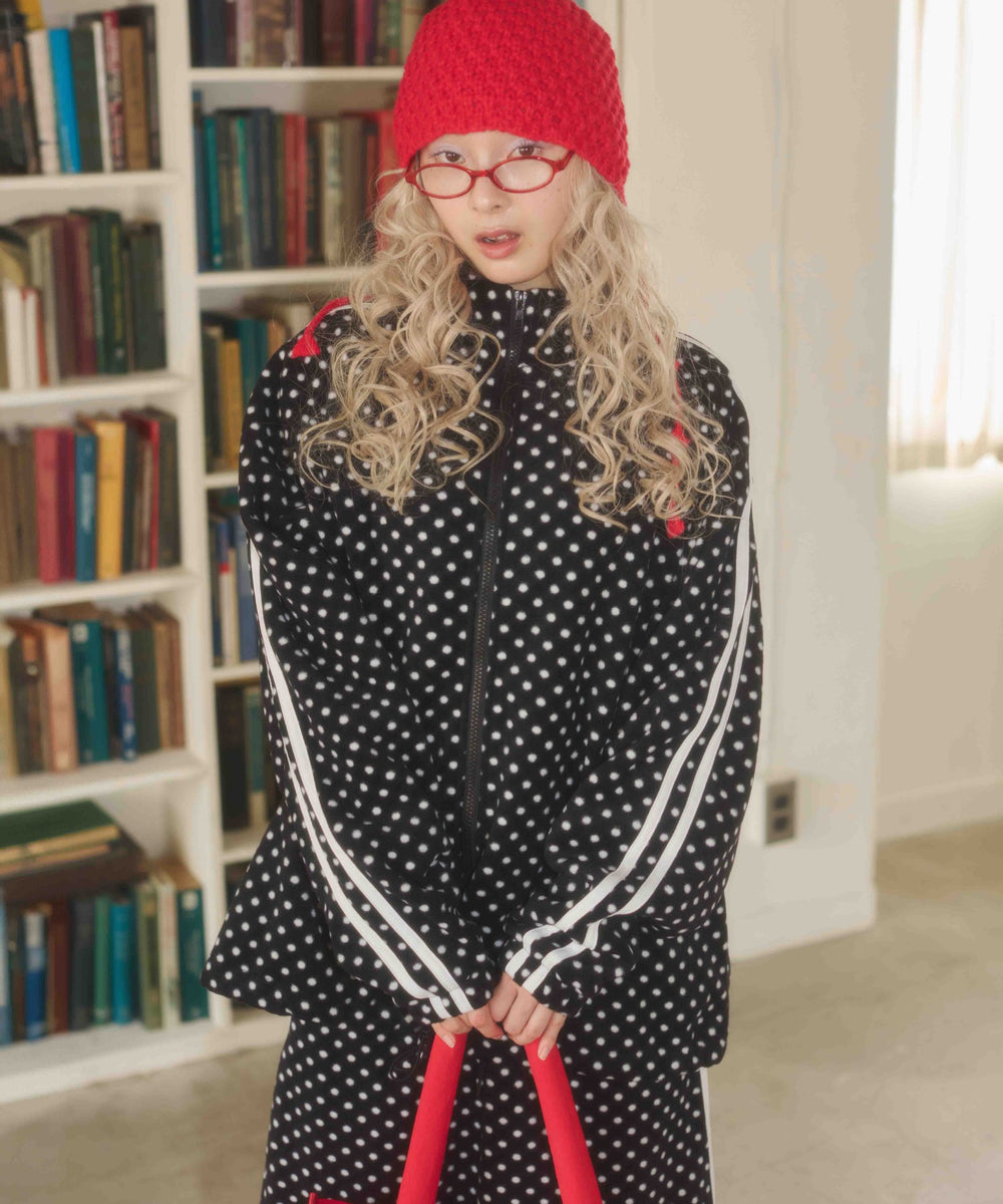 ブラック モデル：161㎝ F着用