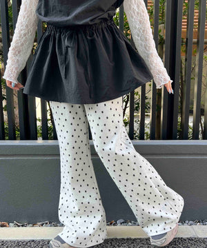 ホワイト モデル：160㎝ F着用