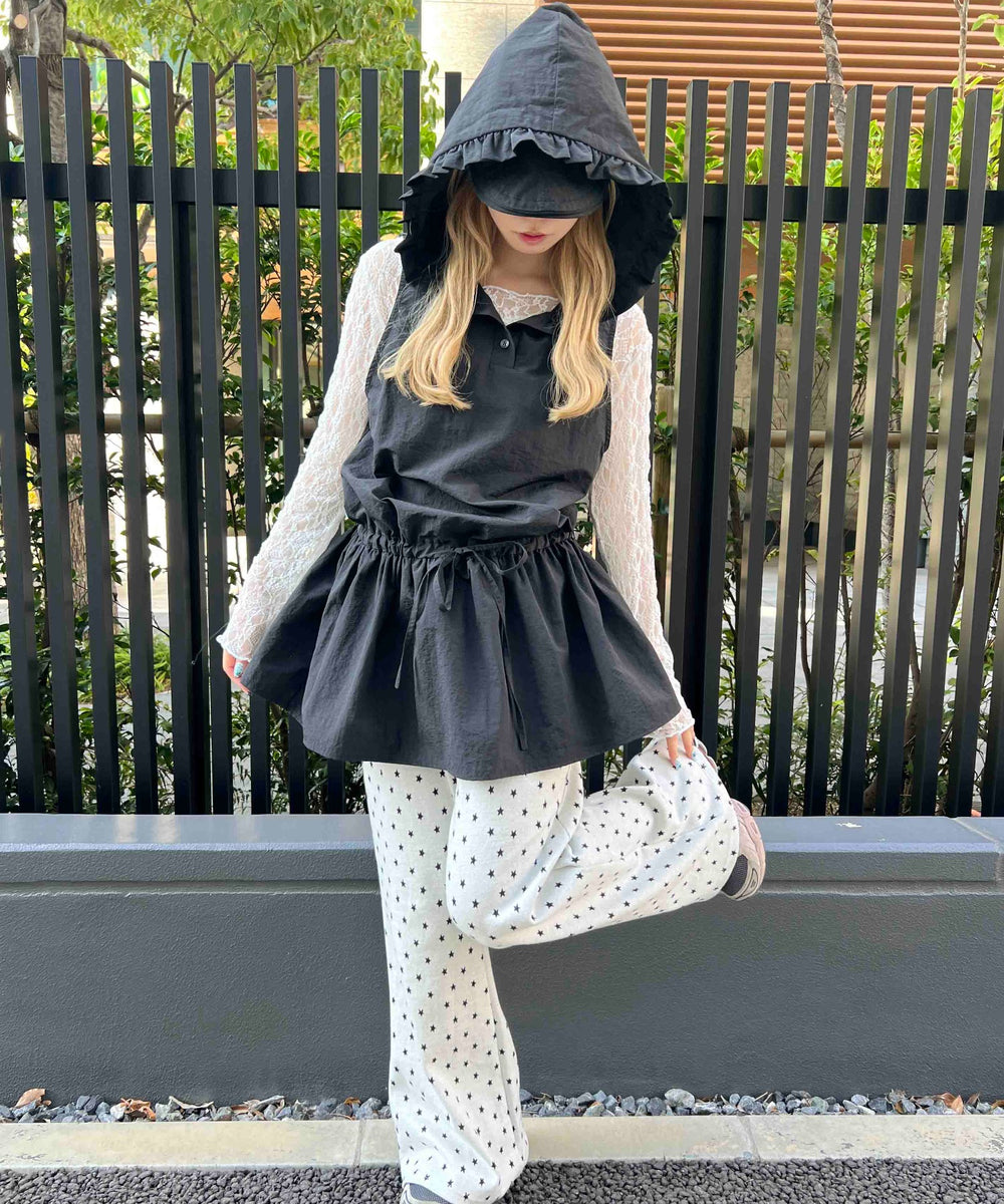 ホワイト モデル：160㎝ F着用