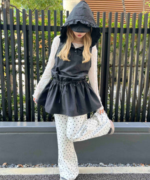 ホワイト モデル：160㎝ F着用