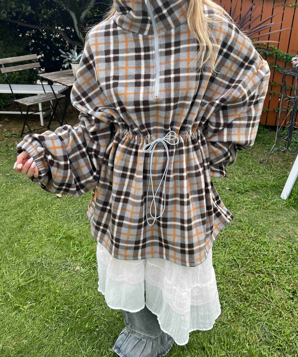 グレー モデル：160㎝ F着用