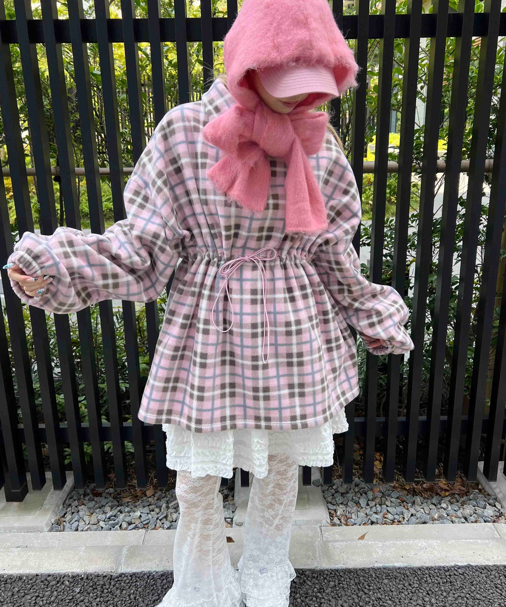 ピンク モデル：160㎝ F着用