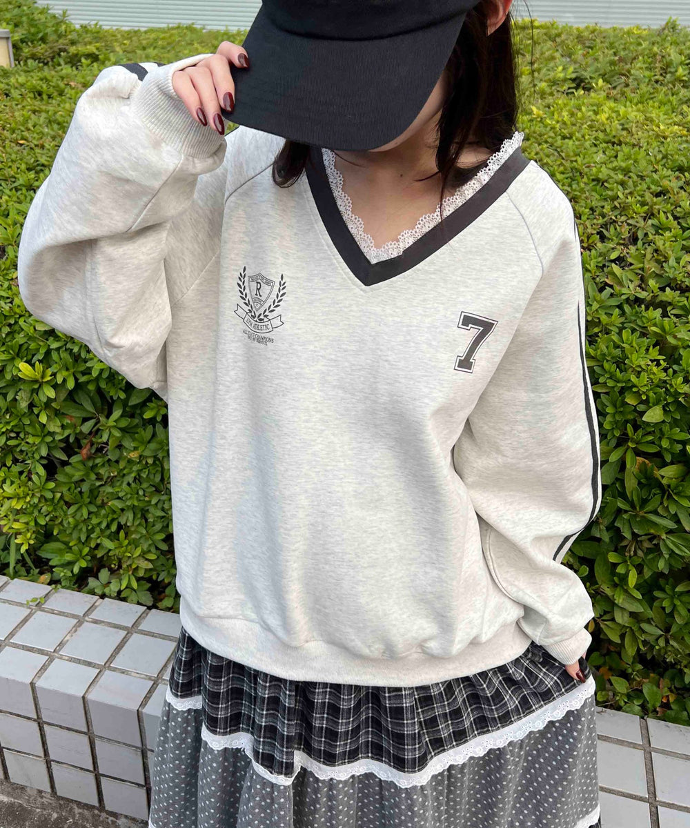 ホワイトアイボリーモデル：157㎝ F着用