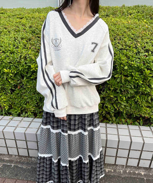 ホワイトアイボリーモデル：157㎝ F着用