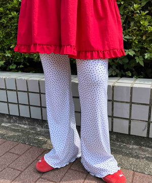 ホワイト モデル：155㎝ F着用