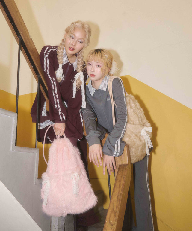 モコモコファーナップサック