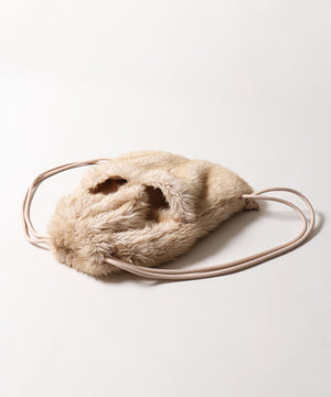 モコモコファーナップサック