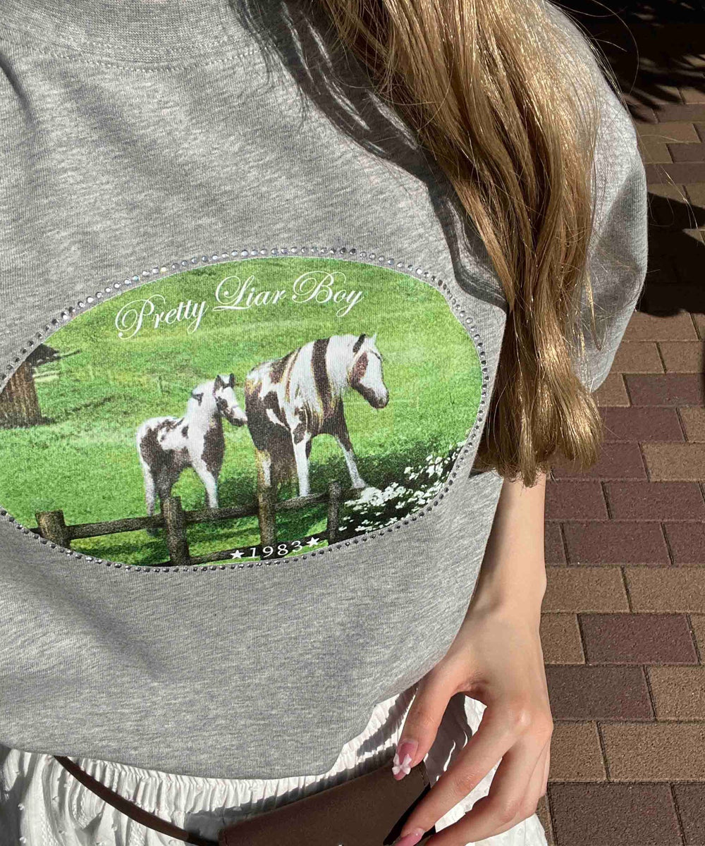 グレー モデル：160㎝ F着用