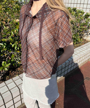 ブラウン モデル：160㎝ F着用