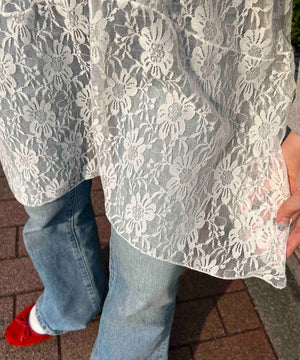 ホワイト モデル：160㎝ F着用