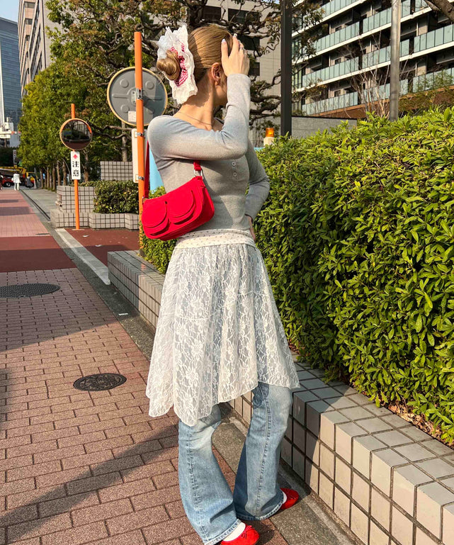 ホワイト モデル：160㎝ F着用