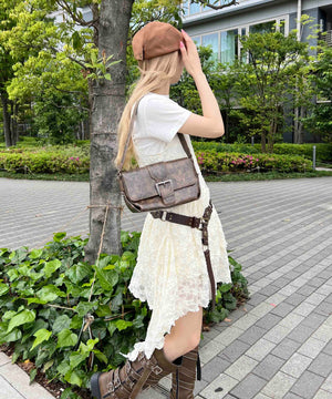 ホワイトアイボリー モデル：160㎝ F着用