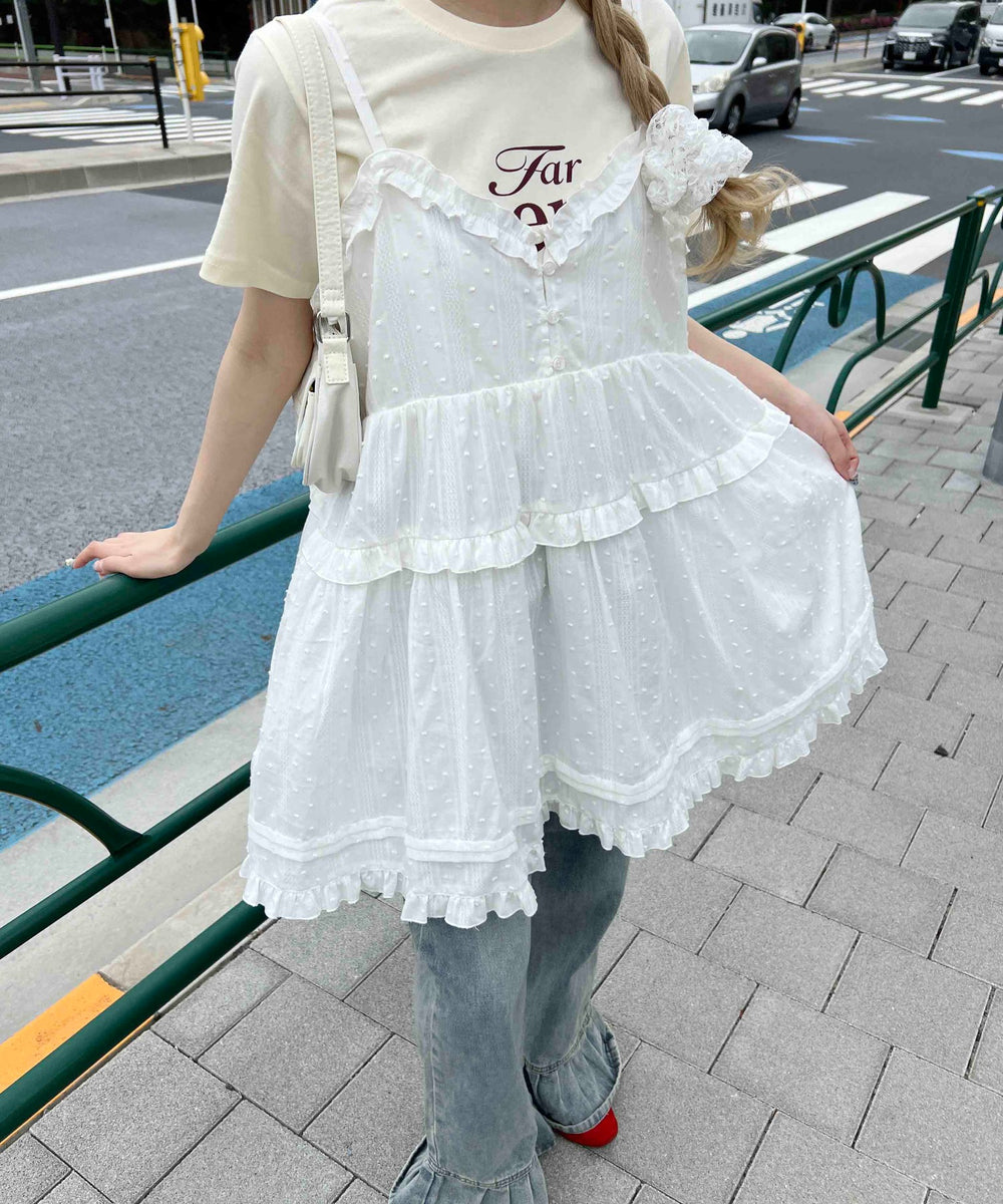 ホワイト モデル：160㎝ F着用